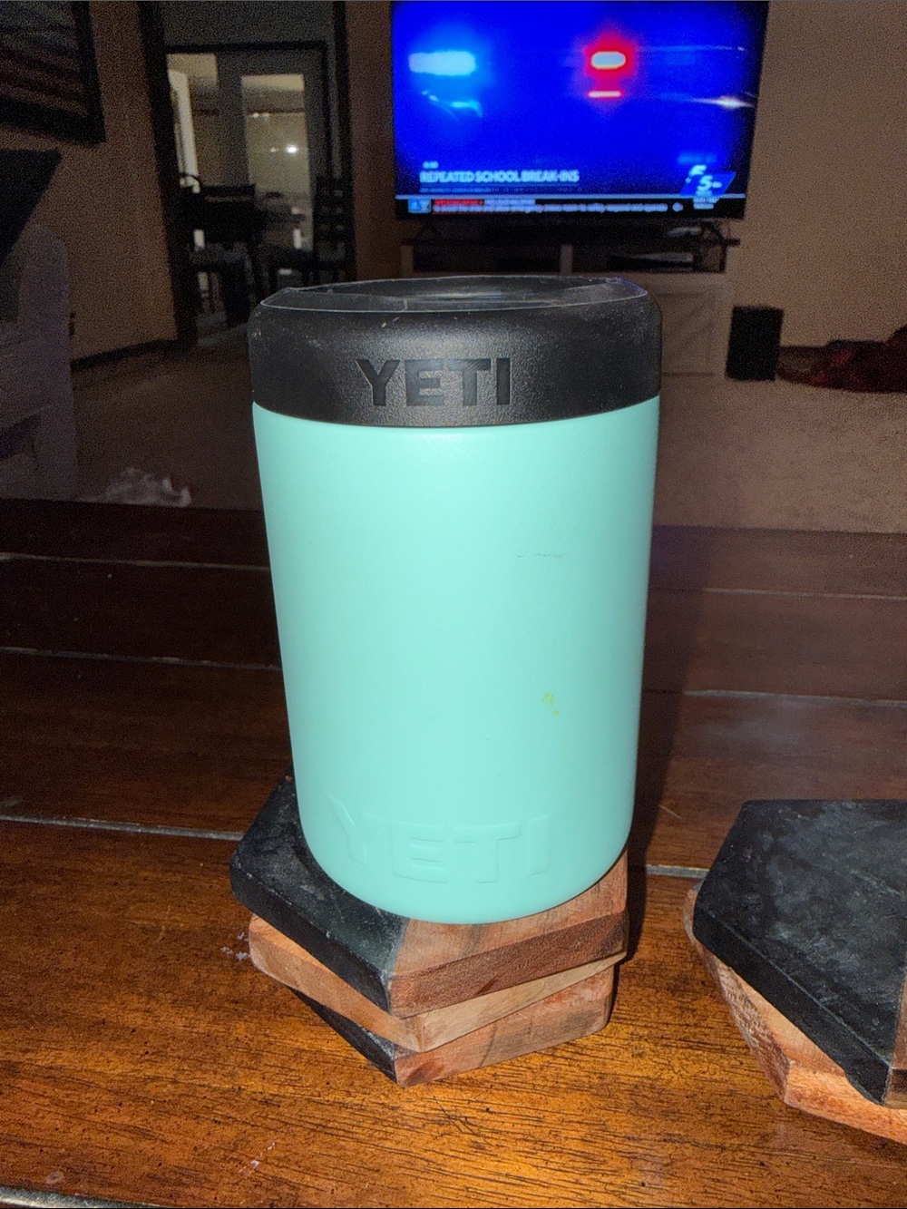 YETI Rambler Colster Can Cooler – Seafoam Green